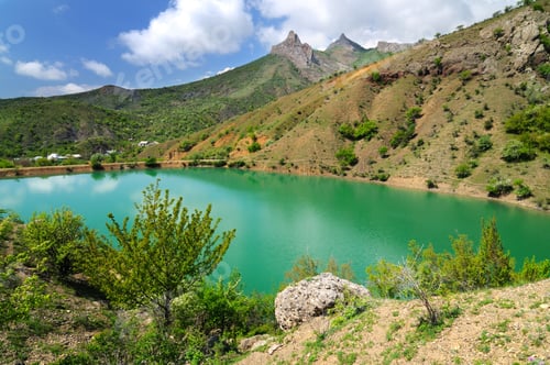 Preview: Mountain lake, large stone in foreground