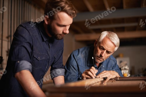 Preview: Artisans at work