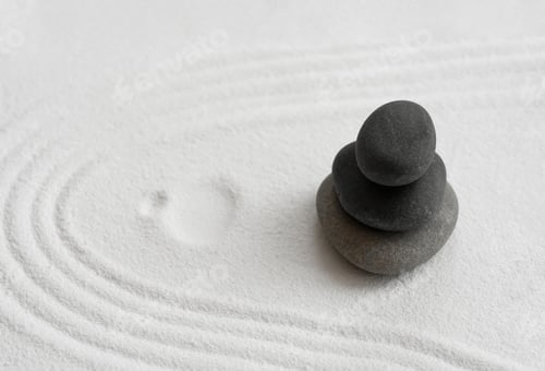 Preview: Zen Garden with Stack stone on white Sand line pattern in Japanese stye