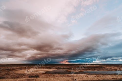Preview: Wanderlust explorer discovering icelandic natural wonders