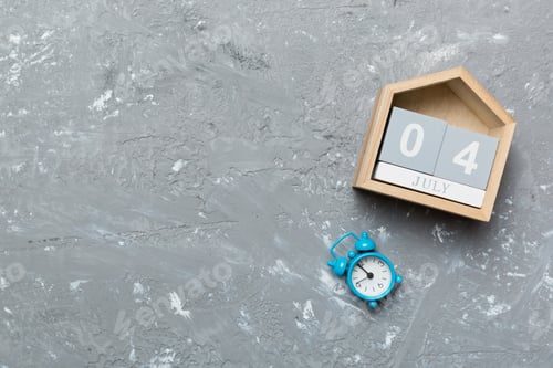 Visualização: Calendário de 4 de julho. Conceito de lembrete do Dia da Independência. Calendário de madeira