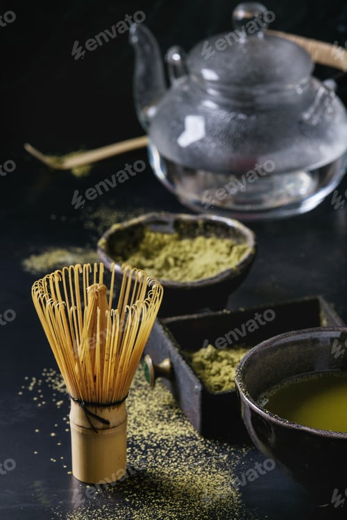 Preview: Green tea matcha powder and drink