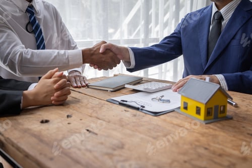 Preview: Handshake Real estate brokerage agent Deliver a sample of a model house to the customer, mortgage lo
