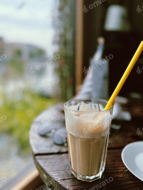 Preview: Glass if coffee