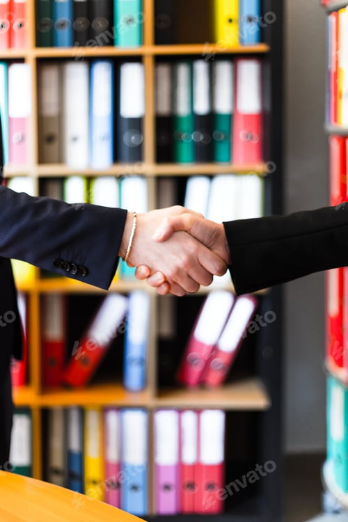 Preview: Midsection of people holding hands