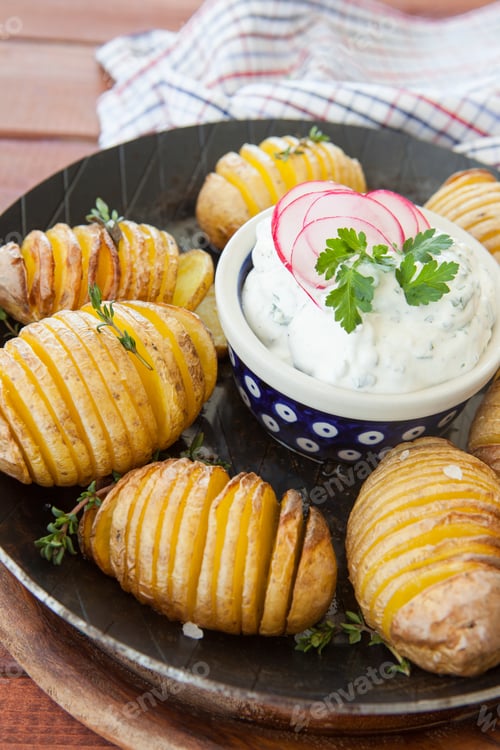 Preview: Baked potatoes