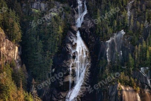 Preview: Shannon Falls in Squamish, BC, Canada. Canadian Nature Background.