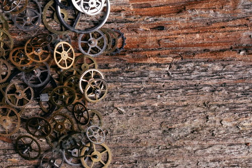 Preview: Gears on the table
