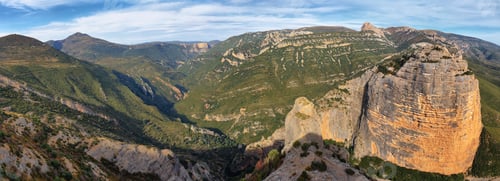 Preview: View of Salto de Roldan over Rio Flumen valley near Huesca, Spain