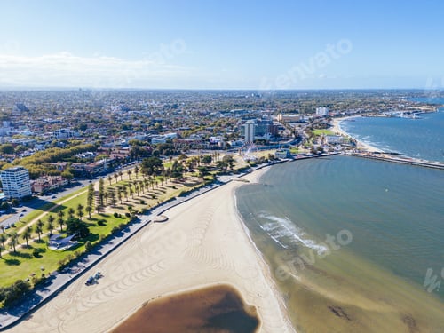 Preview: View towards Melbourne from St Kilda in Australia