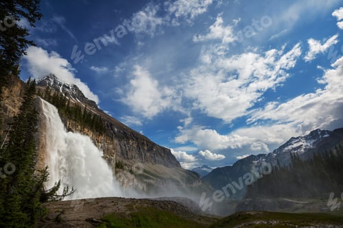 Preview: Waterfall in Canada