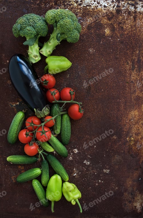 Preview: Vegetable mix of garden cherry tomatoes, cucumbers, paprikas, eggplant, broccoli