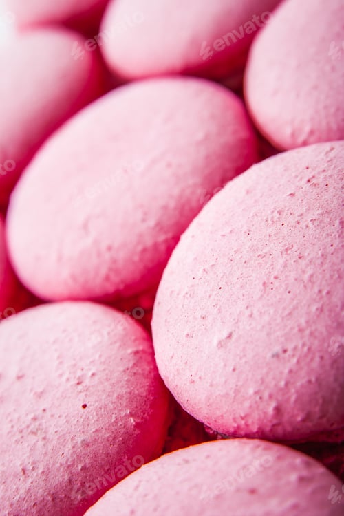 Preview: The diagonal arrangement of pink macaroon