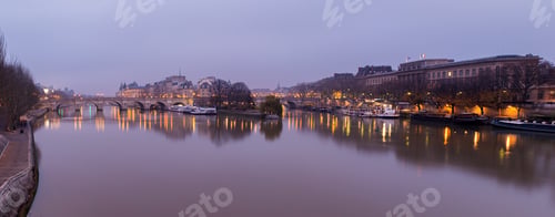 Preview: Pont Neuf in central Paris, France.