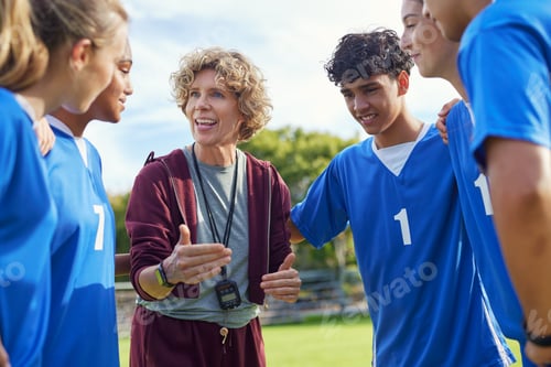 Preview: Sport coach giving motivation to young players