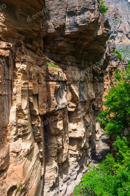 Preview: Rock layers in nature reserve