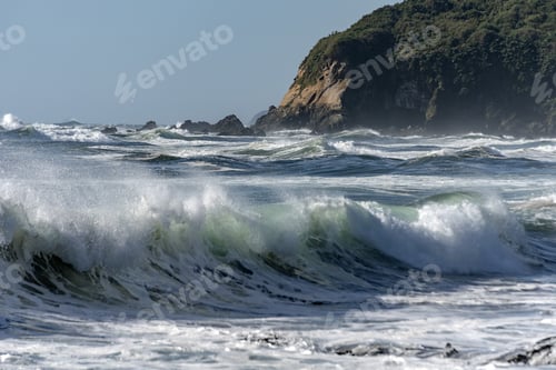 Preview: Mesmerizing seascape with waves washing the coast