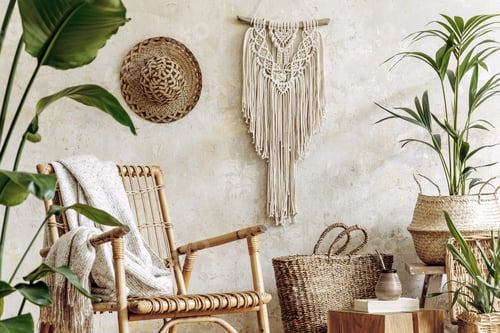 Preview: Boho Home Decor with Wicker and Plants