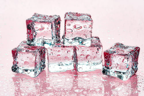Preview: Ice cubes on pink background