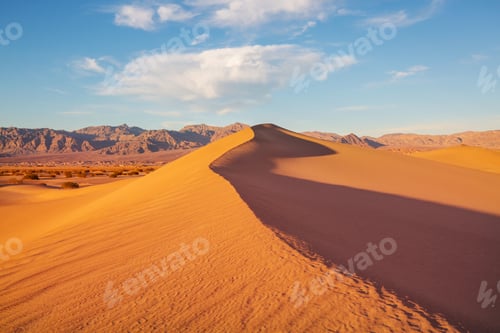 Preview: Sand dunes in California