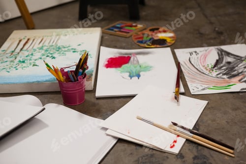 Preview: Painting and drawing equipments