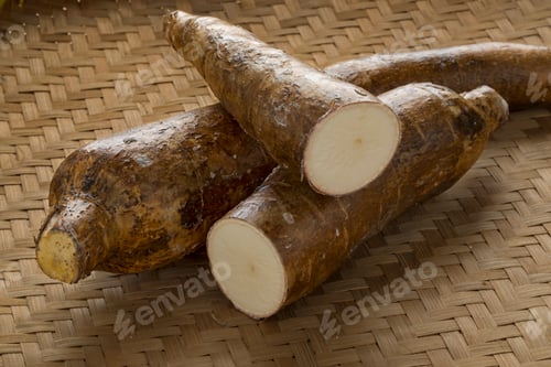 Preview: Cassava roots