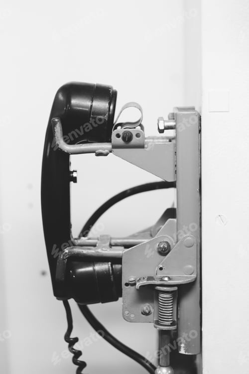 Preview: Old telephone