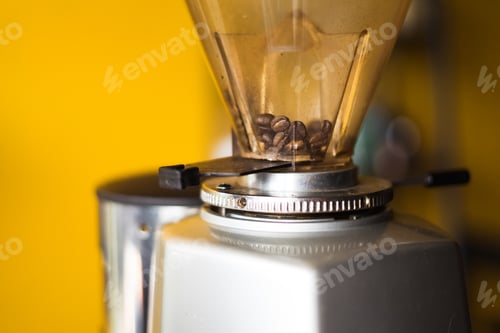 Preview: close up coffee beans in a blend machine