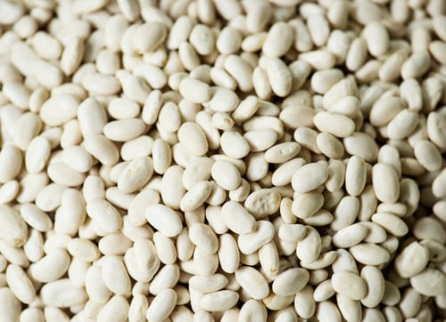 Preview: Closeup of white kidney beans product fresh