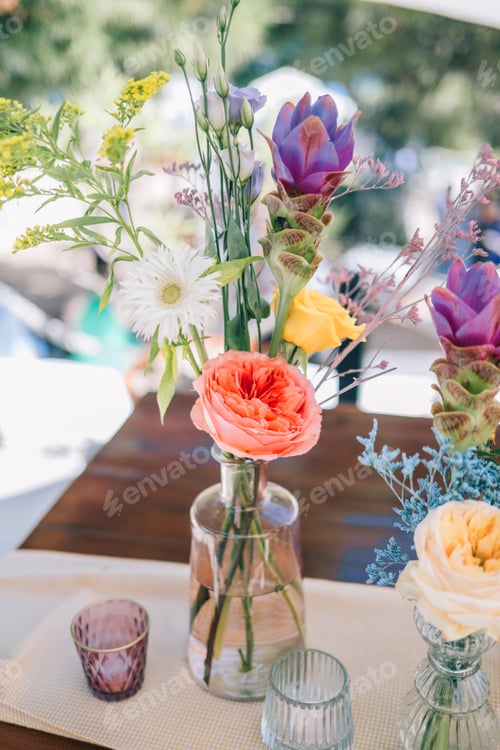 Preview: Wedding flowers