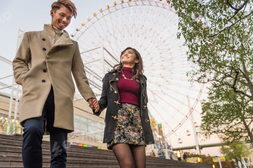 Preview: Japanese couple of lovers dating in Osaka