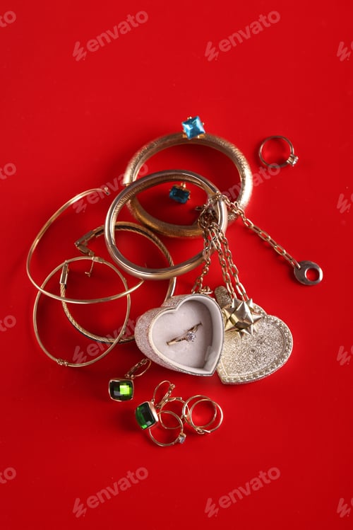 Preview: gold jewelry, ring, bracelets and pendants for gift valentine's day