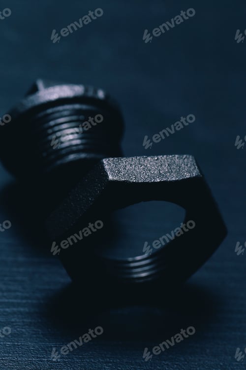 Preview: Small nut
