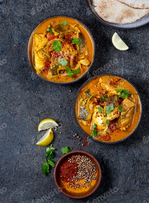 Preview: Indian Fish Curry, top view, gray background