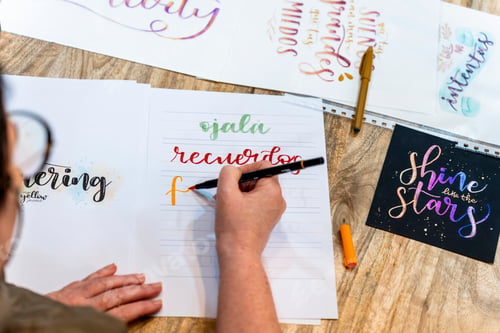 Preview: Art lettering workshop. Learning to draw letters. College classes.