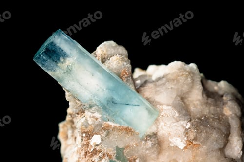Preview: Big well formed Aquamarine crystals on matrix rock