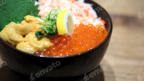 Preview: Close-up images of japanese seafood rice bowl