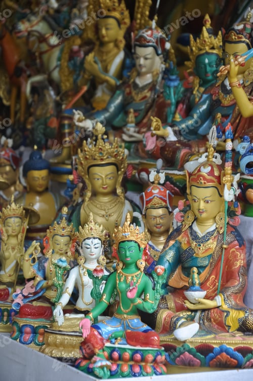 Preview: Buddhist statue store in Tibetan market in Rewalsar lake (Tso Pema), Himachal Pradesh, India