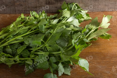Preview: Raw lovage plant