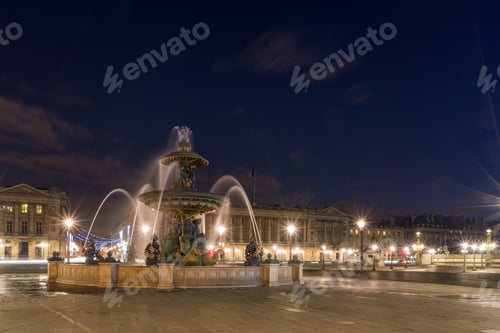 Preview: Fountain at Place de la Concorde in Paris