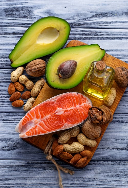 Preview: Healthy fat salmon, avocado, oil, nuts