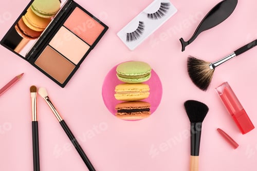Preview: Cosmetics