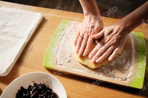 Preview: Cooking home made dough on a sunny day