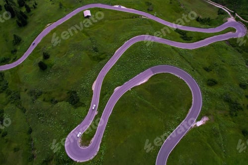 Preview: Snake mountain road