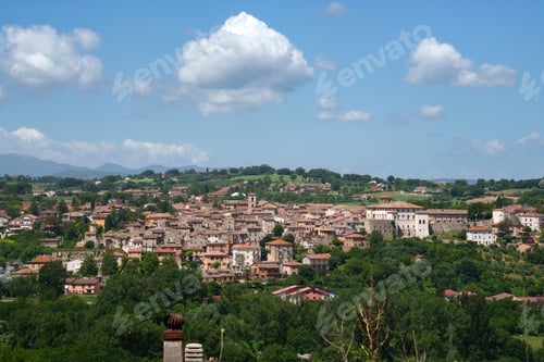 Preview: View of Acquasparta, Umbria, Italy
