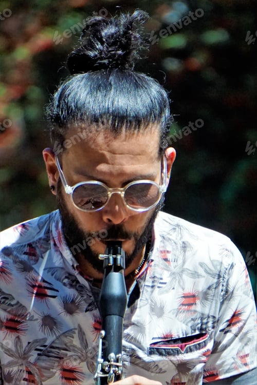 Preview: People, Outdoors, Man, Dance, Music, Band, Singer, Sunglasses, Clarinet
