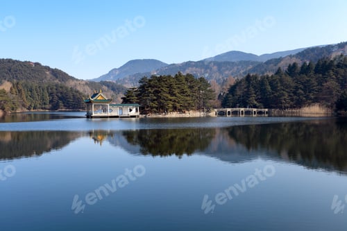 Preview: serene lake