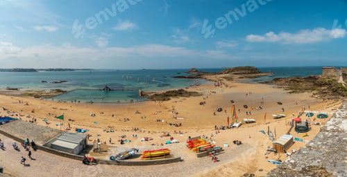 Preview: Natural pool at the Plage de Bon-Secours Saint-Malo in French Brittany