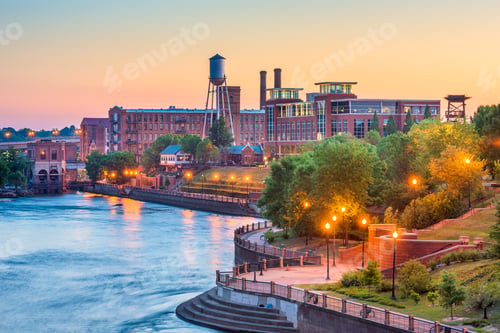 Preview: Columbus, Georgia, USA downtown skyline on the Chattahoochee River