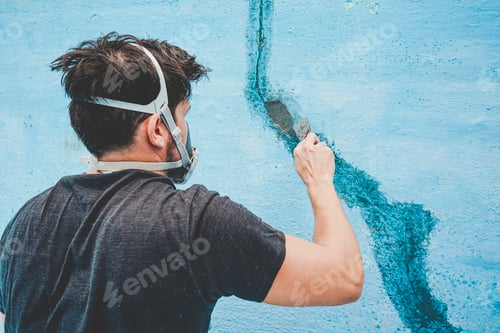 Preview: Young man working in his swimming pool